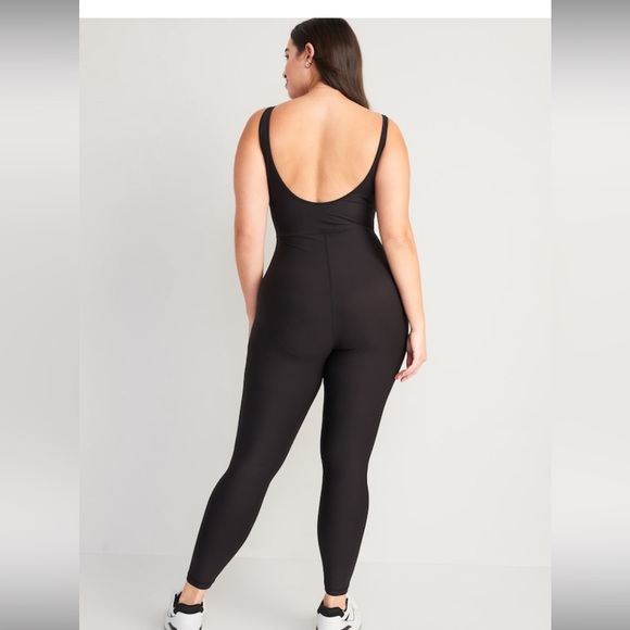 NWT- Old Navy- Sleevless powersoft 7/8 length bodysuit- Black1 Size XL Tall - Picture 2 of 10